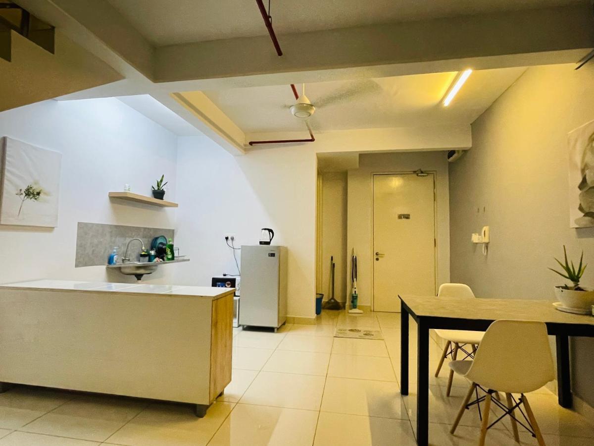 Minimalist Loft2 Decentrum Wifinetflix Kajang Eksteriør bilde